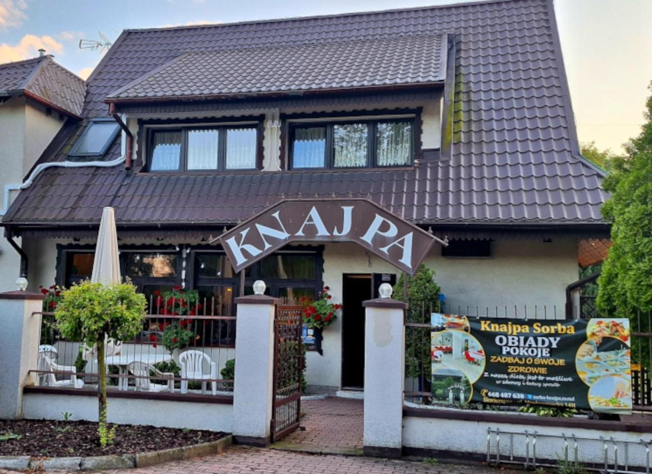 Knajpa Sorba Hotel Skwierzyna Kültér fotó